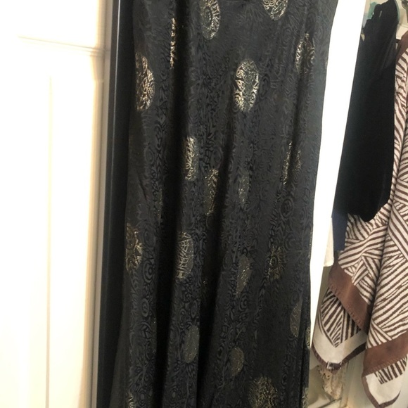 NORMA WALTERS VintageBlack & Gold silk print BIAS cut maxi skirt w/ side zip